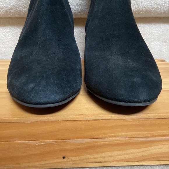 cole haan suede wedge ankle boots / booties - Picture 4 of 12